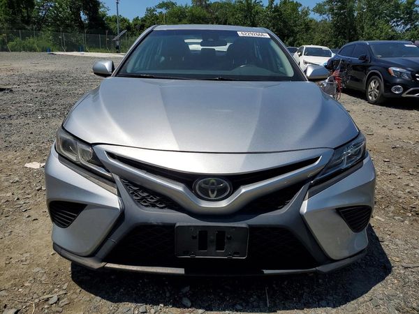 2019 TOYOTA CAMRY