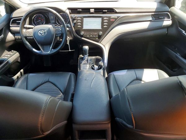2019 TOYOTA CAMRY