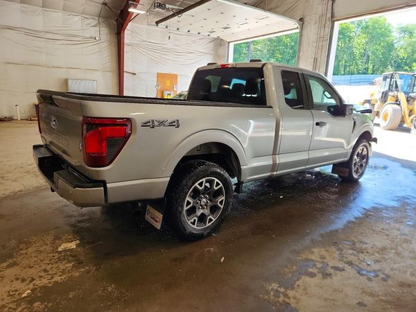 2024 FORD F150