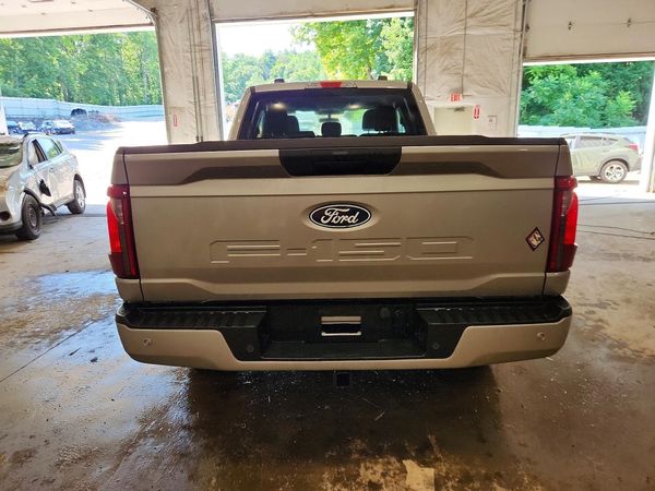 2024 FORD F150