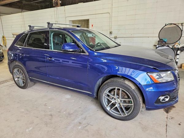 2017 AUDI Q5 quattro Premium Plus