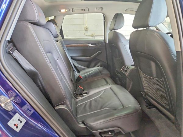 2017 AUDI Q5 quattro Premium Plus