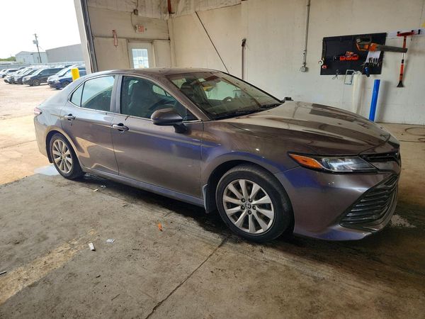2020 TOYOTA CAMRY