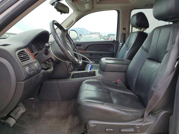 2013 CHEVROLET TAHOE