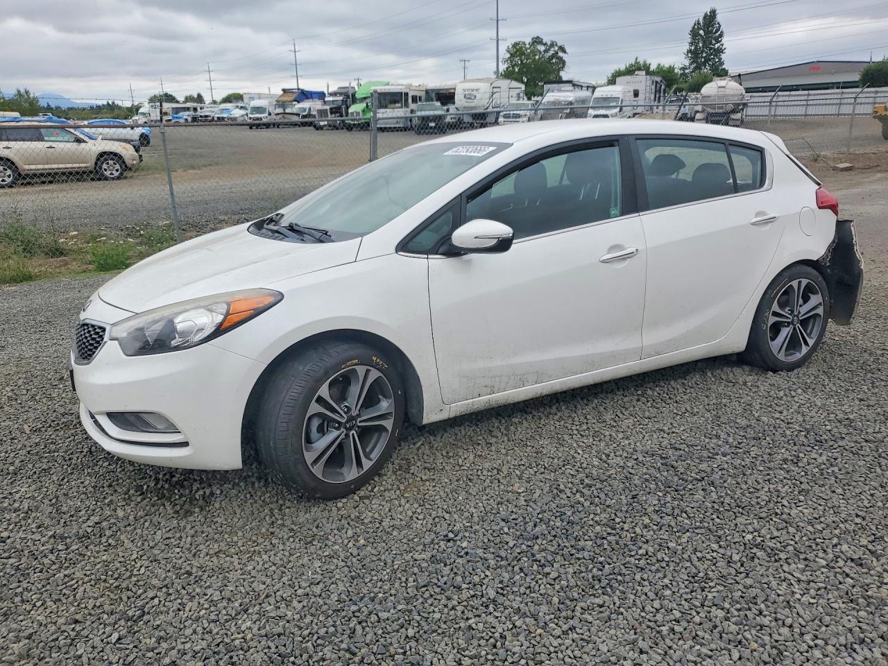 2016 KIA FORTE