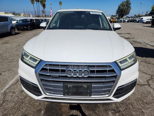 2018 AUDI Q5 quattro Premium Plus