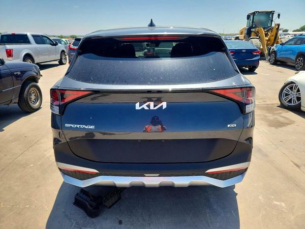 2025 KIA SPORTAGE LX