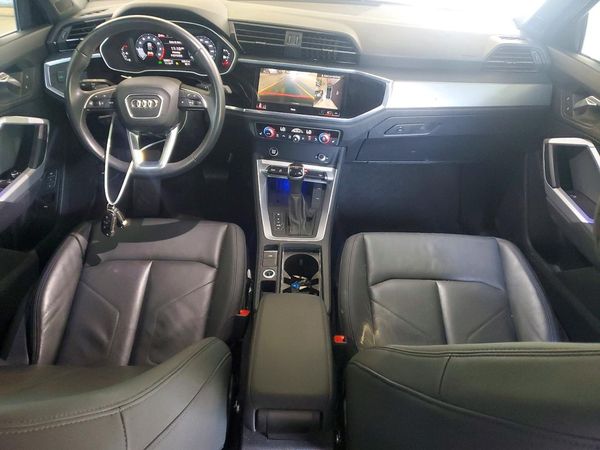 2023 AUDI Q3
