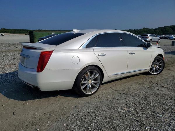 2017 CADILLAC XTS Premium Luxury
