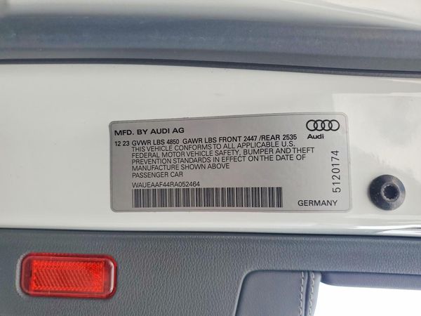 2024 AUDI A4 quattro Premium Plus