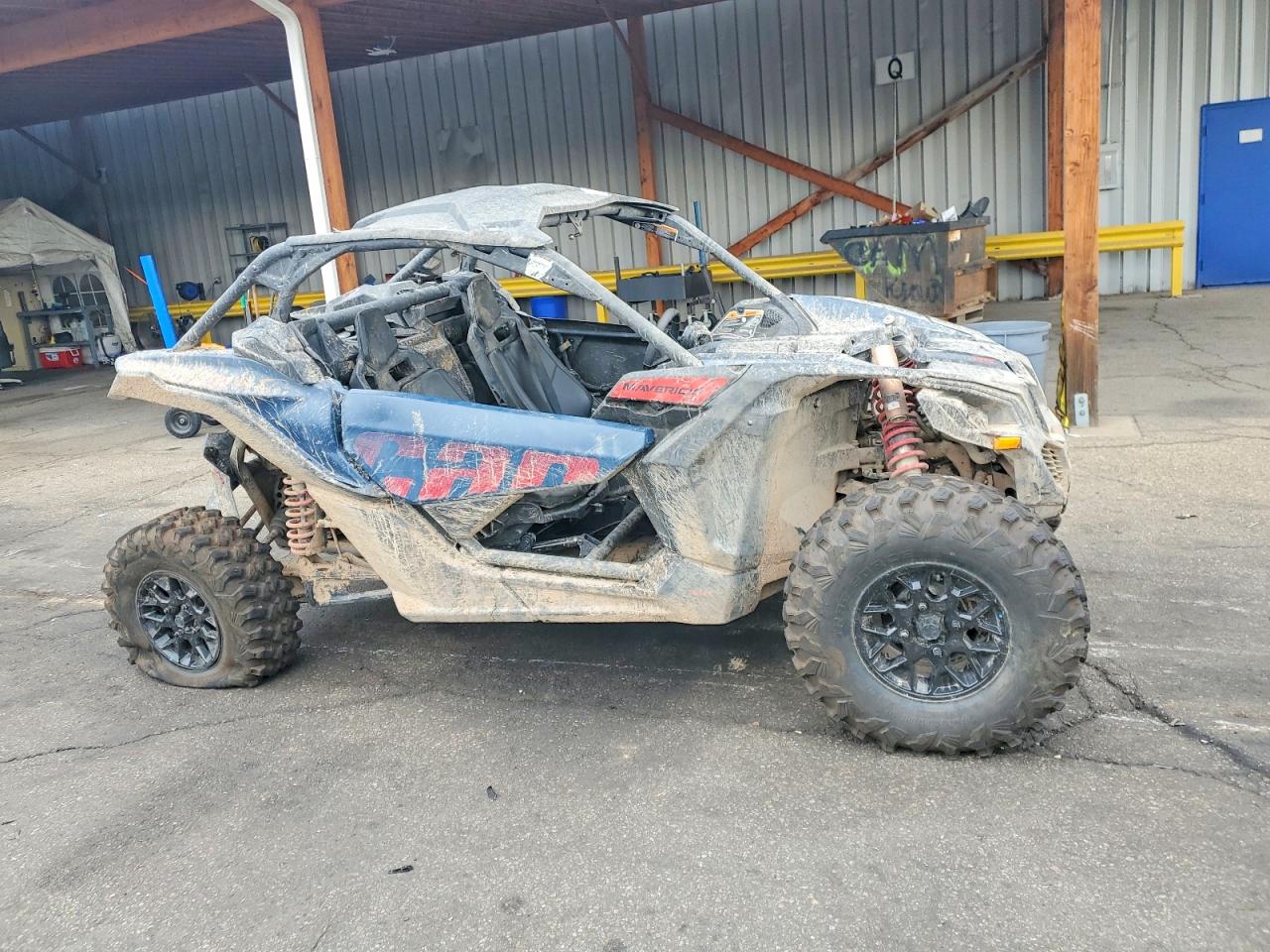Can-Am MAVERICK X3