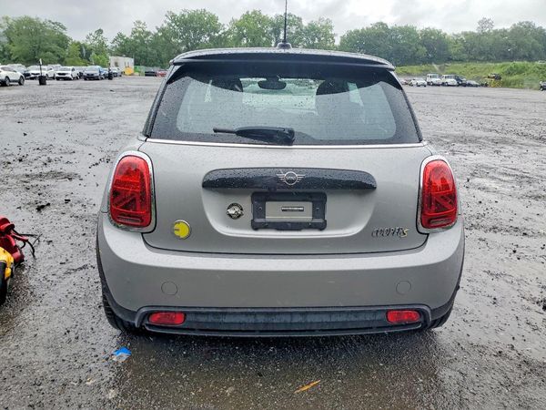 2024 MINI COOPER