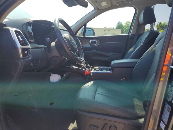 2023 KIA SORENTO