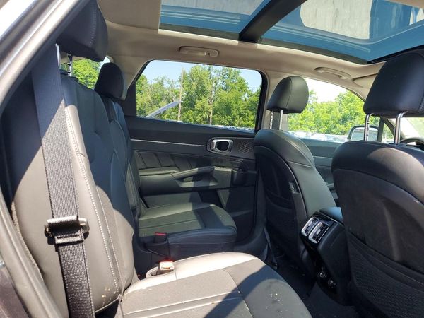 2023 KIA SORENTO