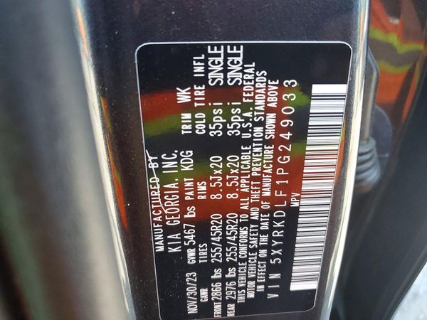2023 KIA SORENTO