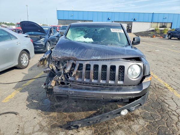 2016 JEEP PATRIOT LATITUDE FWD