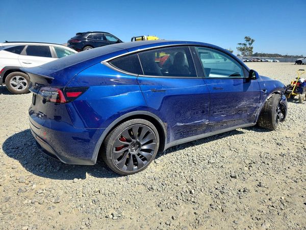 2022 TESLA MODEL Y