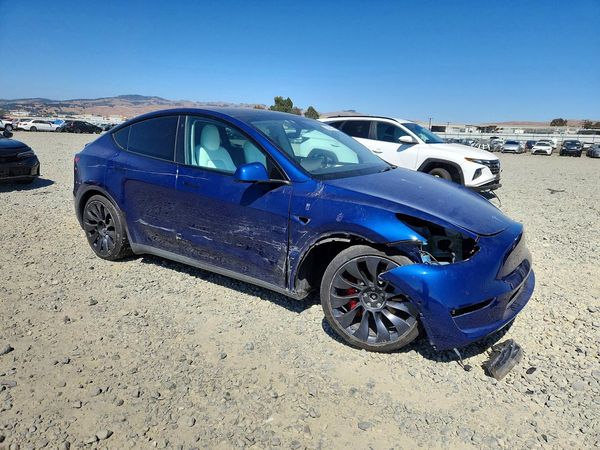 2022 TESLA MODEL Y
