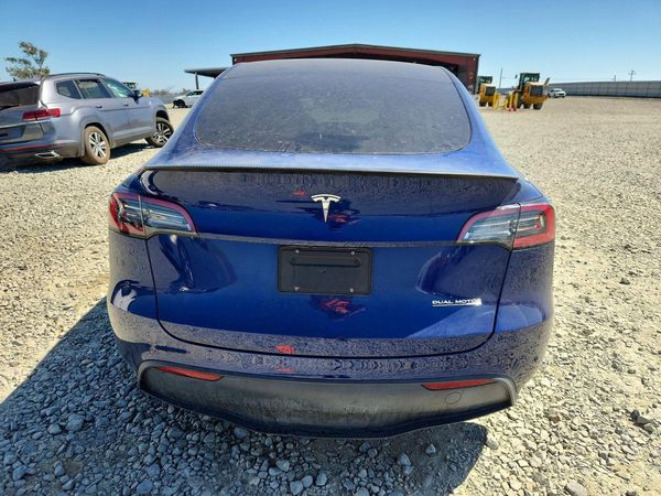 2022 TESLA MODEL Y
