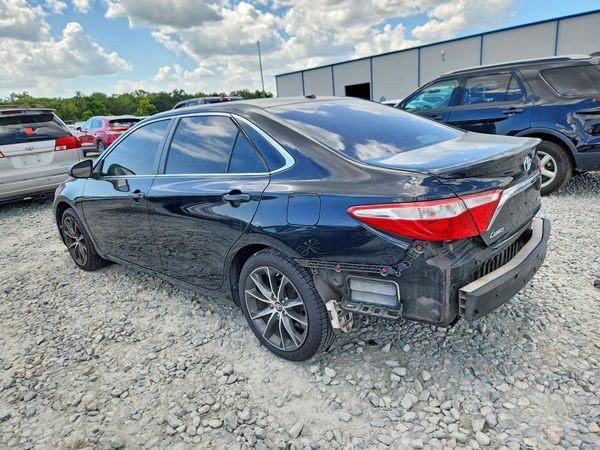 2017 TOYOTA CAMRY
