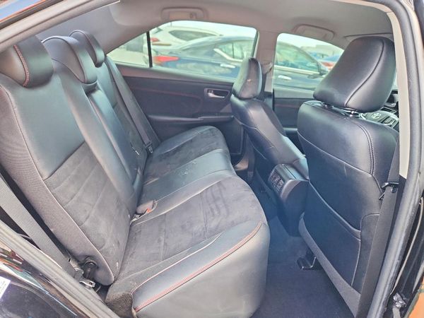 2017 TOYOTA CAMRY
