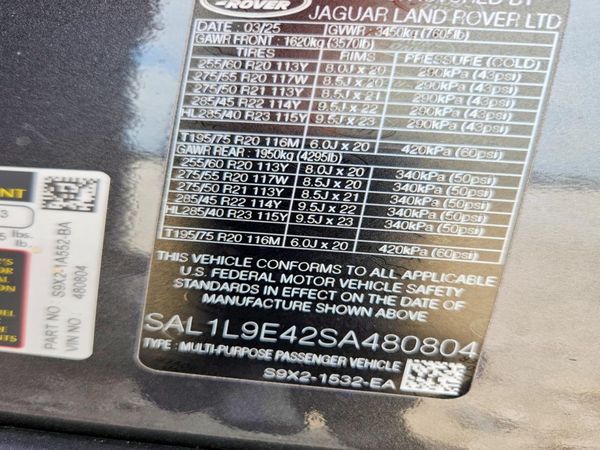 2025 LAND ROVER RANGE ROVER SPORT P460e Dynamic SE
