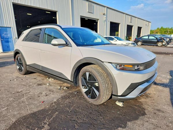 2025 HYUNDAI IONIQ 5 SEL