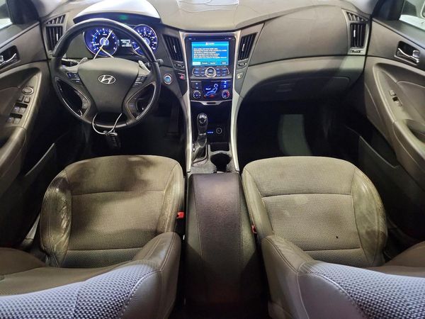 2013 HYUNDAI SONATA
