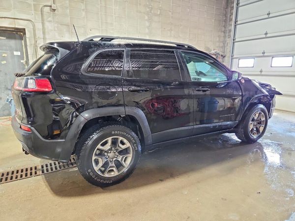 2019 JEEP CHEROKEE TRAILHAWK 4X4