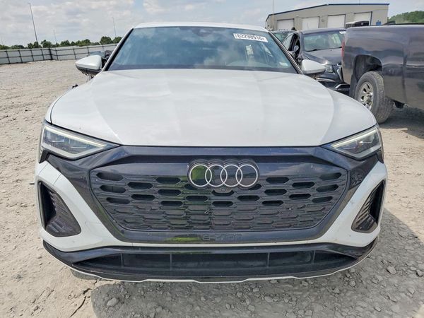 2024 AUDI Q8 E-TRON