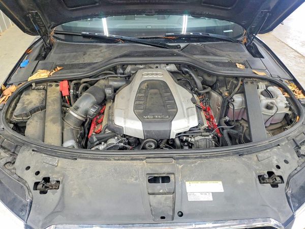 2015 AUDI A8 L
