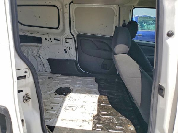 2016 RAM PROMASTER CITY SLT