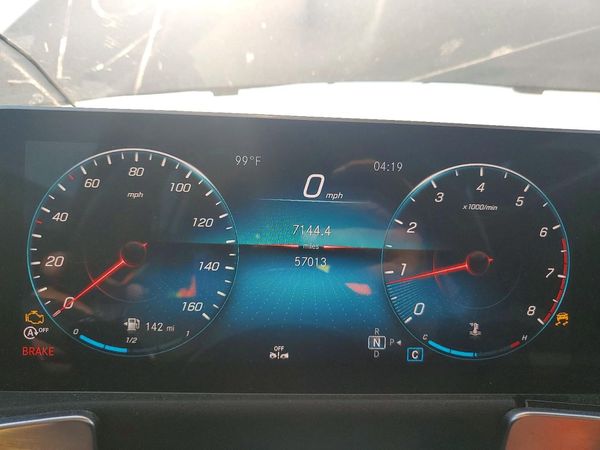 2021 MERCEDES-BENZ GLB GLB250