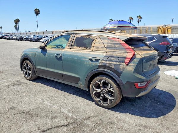 2023 KIA NIRO