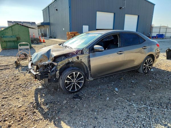 2017 TOYOTA COROLLA