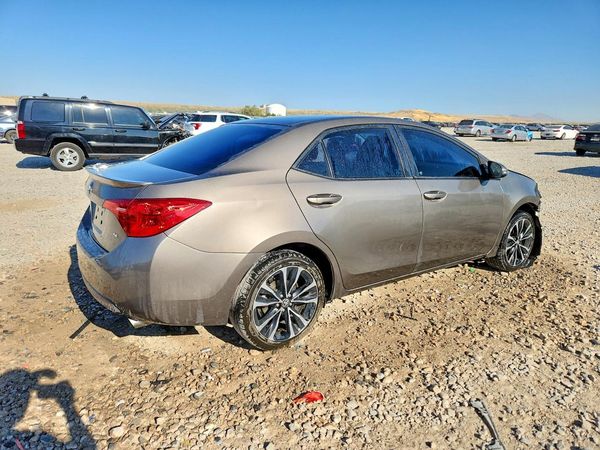 2017 TOYOTA COROLLA