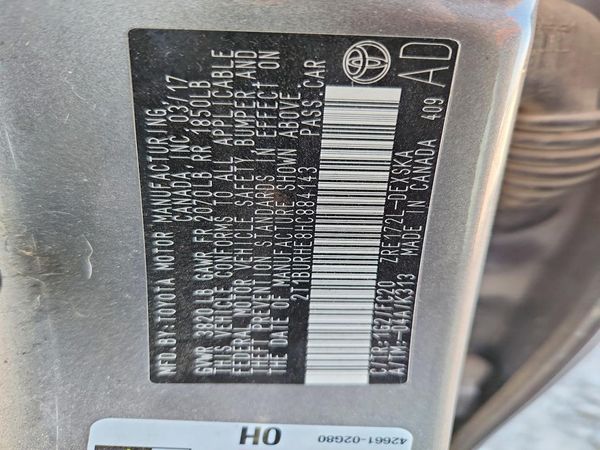 2017 TOYOTA COROLLA
