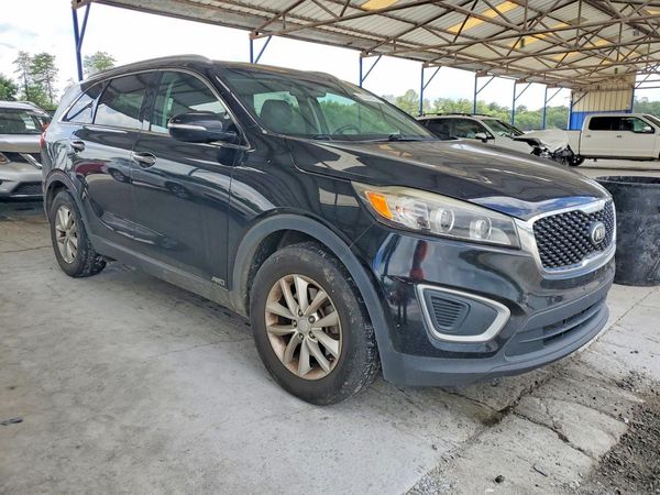 2016 KIA SORENTO L / LX