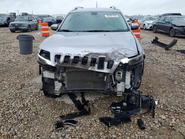 2019 JEEP CHEROKEE LATITUDE PLUS FWD