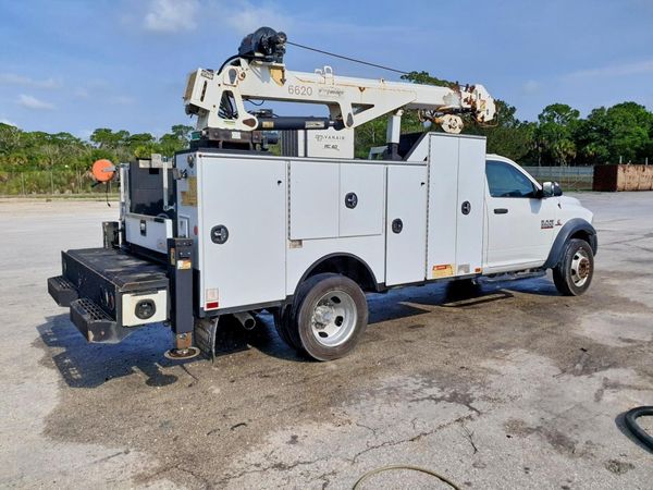 2015 RAM 5500 REG CAB CHASSIS