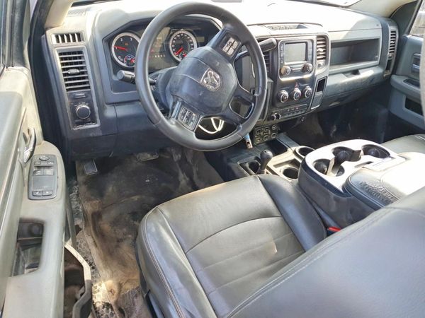 2015 RAM 5500 REG CAB CHASSIS