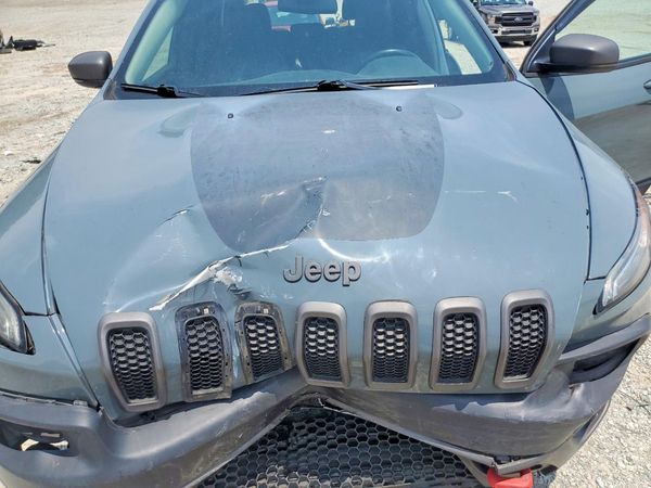 2015 JEEP CHEROKEE