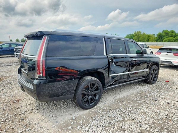 2017 CADILLAC ESCALADE