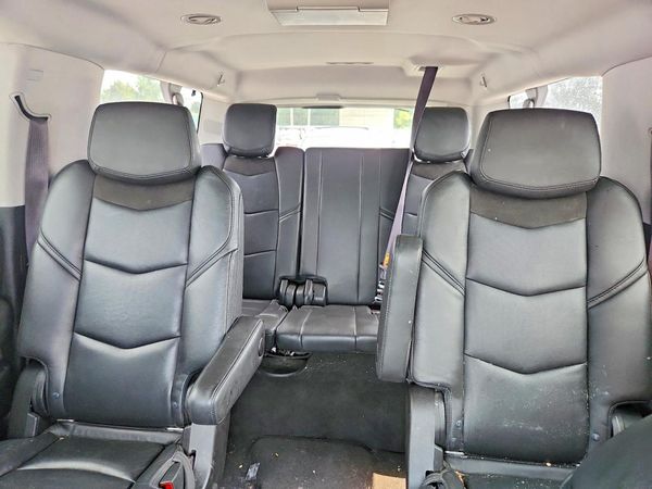 2017 CADILLAC ESCALADE