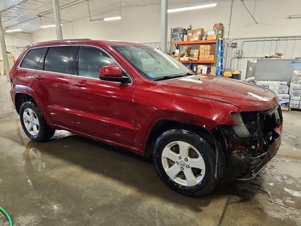 2015 JEEP GRAND CHEROKEE LAREDO 4X4