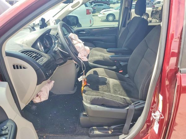 2018 DODGE GRAND CARAVAN SE