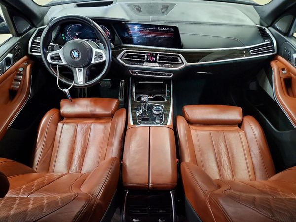 2021 BMW X7 xDrive40i