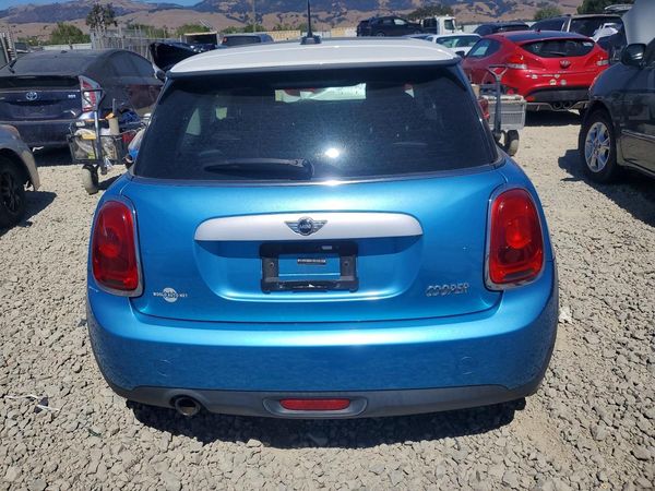 2015 MINI COOPER