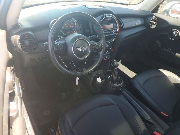 2015 MINI COOPER