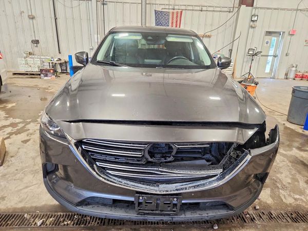 2018 MAZDA CX-9 Touring